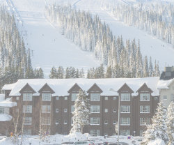 Vinn presentkort på matvaror för 10 000 kr Vinn skidsemester i Sälen